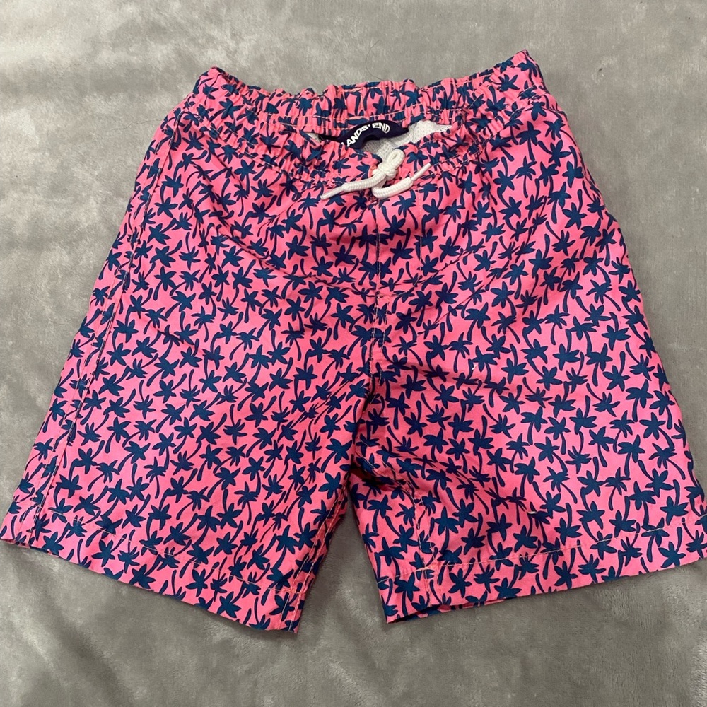 Lands’ End boys swim trunks - Size 5/6 M
